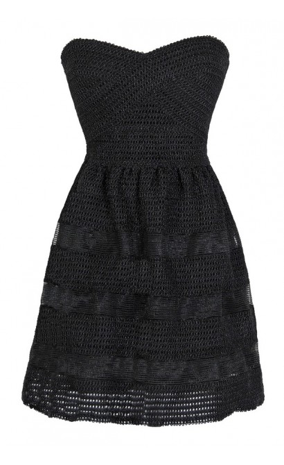 Dolled Up Textured Strapless Dress in Black 